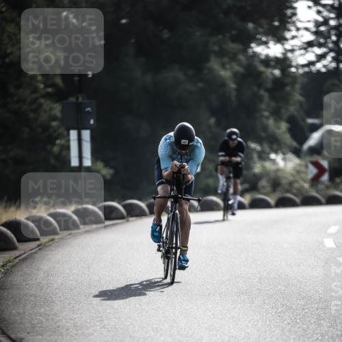 21.06.2026 - 29. Vierlanden-Triathlon H.Heesch http://msf.ph/oto/9850318 21.06.2026 08:45:40 Radfahren 24, 107 meine-sportfotos.de