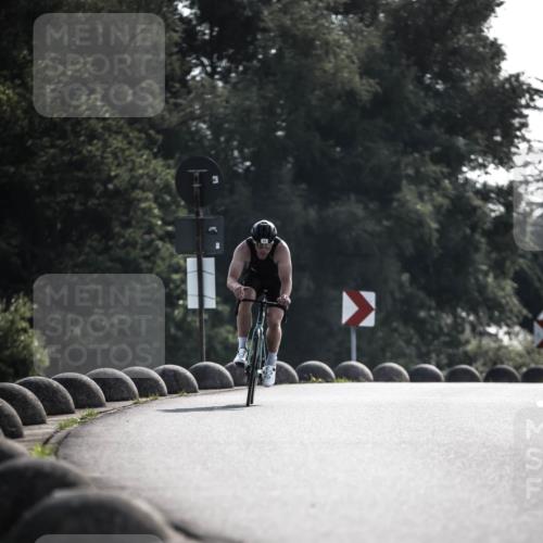 21.06.2026 - 29. Vierlanden-Triathlon H.Heesch http://msf.ph/oto/9850375 21.06.2026 08:46:57 Radfahren 13, 212 meine-sportfotos.de