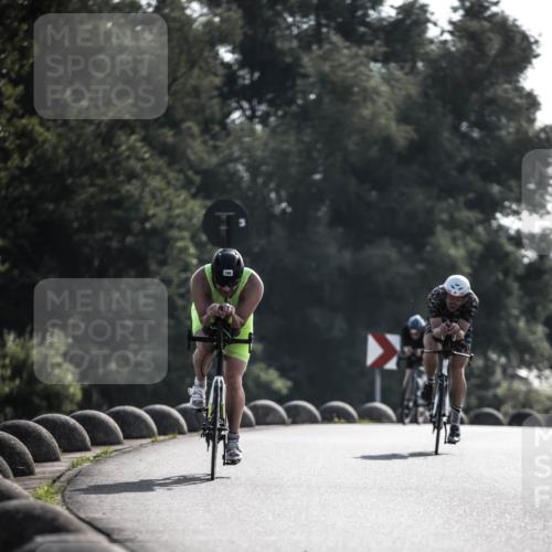 21.06.2026 - 29. Vierlanden-Triathlon H.Heesch http://msf.ph/oto/9850479 21.06.2026 08:48:01 Radfahren 32, 155, 166 meine-sportfotos.de