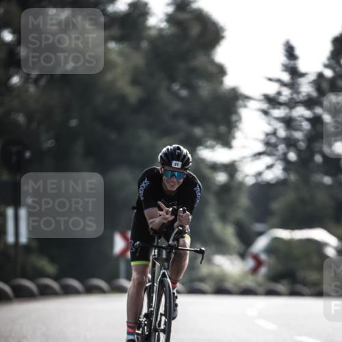 21.06.2026 - 29. Vierlanden-Triathlon H.Heesch http://msf.ph/oto/9850509 21.06.2026 08:48:23 Radfahren 10, 21 meine-sportfotos.de