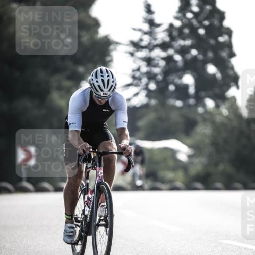 21.06.2026 - 29. Vierlanden-Triathlon H.Heesch http://msf.ph/oto/9850564 21.06.2026 08:48:49 Radfahren 61, 103 meine-sportfotos.de