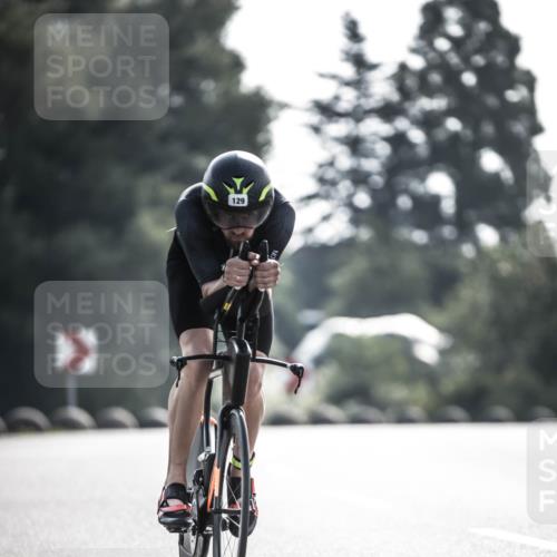 21.06.2026 - 29. Vierlanden-Triathlon H.Heesch http://msf.ph/oto/9850596 21.06.2026 08:49:07 Radfahren 129 meine-sportfotos.de