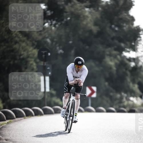 21.06.2026 - 29. Vierlanden-Triathlon H.Heesch http://msf.ph/oto/9850623 21.06.2026 08:49:19 Radfahren 164 meine-sportfotos.de
