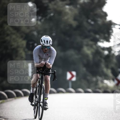 21.06.2026 - 29. Vierlanden-Triathlon H.Heesch http://msf.ph/oto/9850646 21.06.2026 08:49:57 Radfahren 62 meine-sportfotos.de