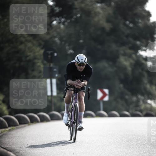 21.06.2026 - 29. Vierlanden-Triathlon H.Heesch http://msf.ph/oto/9850672 21.06.2026 08:50:13 Radfahren 51, 106 meine-sportfotos.de