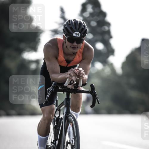 21.06.2026 - 29. Vierlanden-Triathlon H.Heesch http://msf.ph/oto/9850721 21.06.2026 08:50:21 Radfahren 106, 145 meine-sportfotos.de