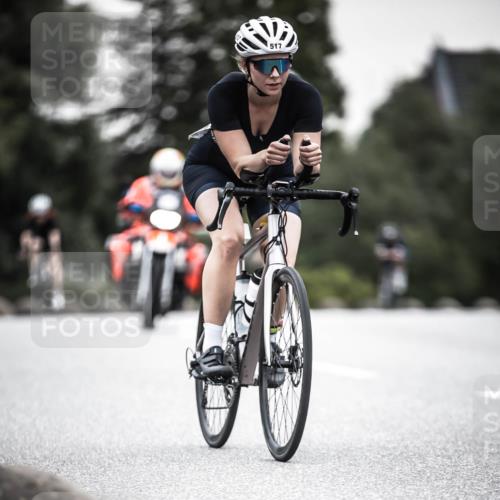 21.06.2026 - 29. Vierlanden-Triathlon H.Heesch http://msf.ph/oto/9850724 21.06.2026 10:27:11 Radfahren 24, 43, 89, 108, 486, 517, 600 meine-sportfotos.de