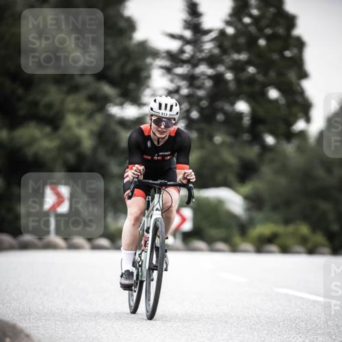 21.06.2026 - 29. Vierlanden-Triathlon H.Heesch http://msf.ph/oto/9850833 21.06.2026 10:27:25 Radfahren 10, 223, 298, 339, 378, 385, 391, 513, 563 meine-sportfotos.de