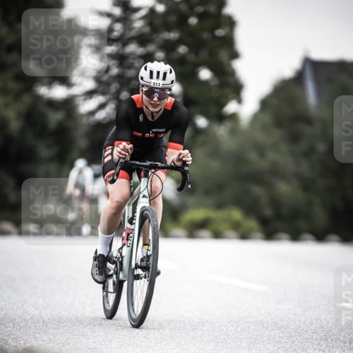 21.06.2026 - 29. Vierlanden-Triathlon H.Heesch http://msf.ph/oto/9850842 21.06.2026 10:27:26 Radfahren 10, 223, 298, 339, 378, 385, 391, 513, 563 meine-sportfotos.de