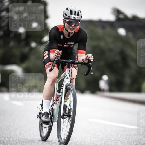 21.06.2026 - 29. Vierlanden-Triathlon H.Heesch http://msf.ph/oto/9850854 21.06.2026 10:27:26 Radfahren 10, 223, 298, 339, 378, 385, 391, 513, 563 meine-sportfotos.de