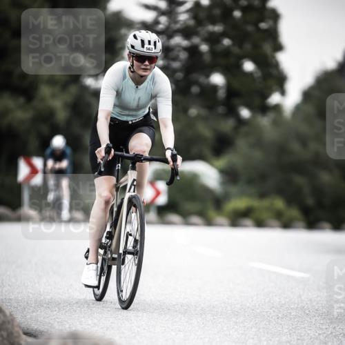 21.06.2026 - 29. Vierlanden-Triathlon H.Heesch http://msf.ph/oto/9850868 21.06.2026 10:27:31 Radfahren 87, 186, 563 meine-sportfotos.de