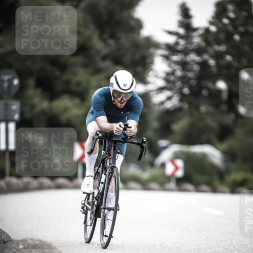 21.06.2026 - 29. Vierlanden-Triathlon H.Heesch http://msf.ph/oto/9850894 21.06.2026 10:27:34 Radfahren 87, 186, 563 meine-sportfotos.de