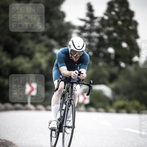21.06.2026 - 29. Vierlanden-Triathlon H.Heesch http://msf.ph/oto/9850901 21.06.2026 10:27:34 Radfahren 87, 186, 563 meine-sportfotos.de