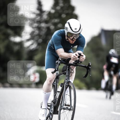 21.06.2026 - 29. Vierlanden-Triathlon H.Heesch http://msf.ph/oto/9850910 21.06.2026 10:27:35 Radfahren 20, 87, 186, 563 meine-sportfotos.de