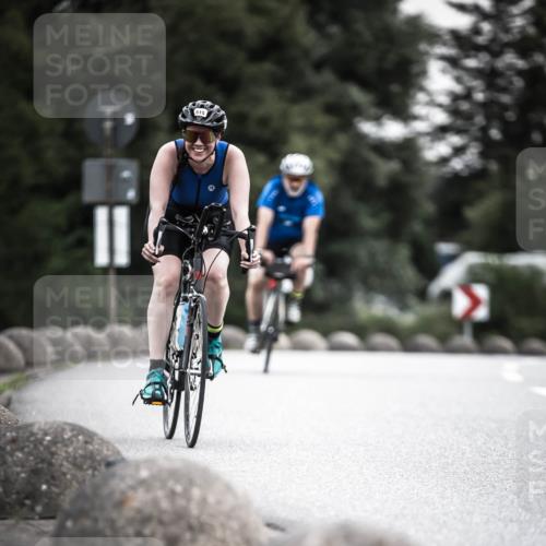 21.06.2026 - 29. Vierlanden-Triathlon H.Heesch http://msf.ph/oto/9850918 21.06.2026 10:27:47 Radfahren 272, 515, 615 meine-sportfotos.de