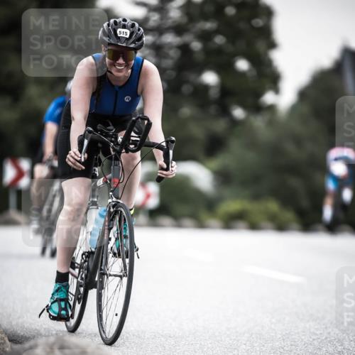 21.06.2026 - 29. Vierlanden-Triathlon H.Heesch http://msf.ph/oto/9850944 21.06.2026 10:27:47 Radfahren 272, 515, 615 meine-sportfotos.de