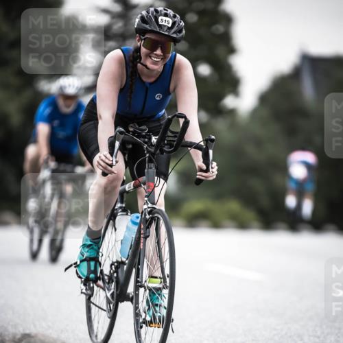 21.06.2026 - 29. Vierlanden-Triathlon H.Heesch http://msf.ph/oto/9850951 21.06.2026 10:27:48 Radfahren 272, 515, 615 meine-sportfotos.de