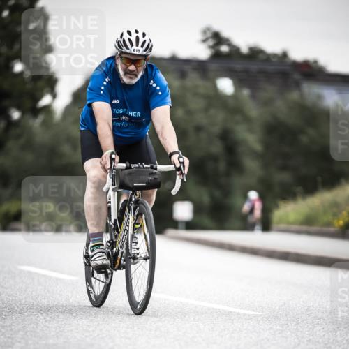 21.06.2026 - 29. Vierlanden-Triathlon H.Heesch http://msf.ph/oto/9850965 21.06.2026 10:27:49 Radfahren 272, 515, 615 meine-sportfotos.de