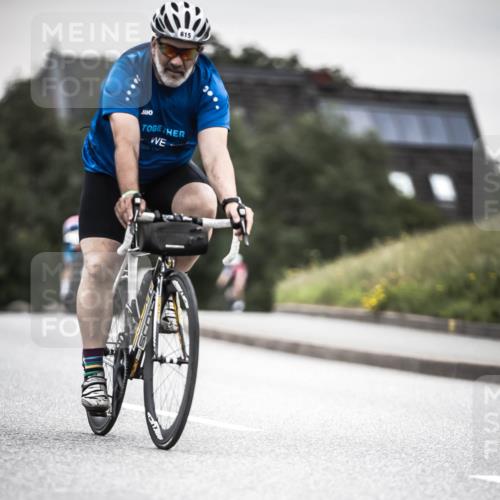 21.06.2026 - 29. Vierlanden-Triathlon H.Heesch http://msf.ph/oto/9850971 21.06.2026 10:27:49 Radfahren 272, 515, 615 meine-sportfotos.de