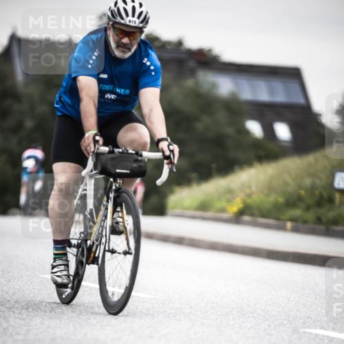 21.06.2026 - 29. Vierlanden-Triathlon H.Heesch http://msf.ph/oto/9850972 21.06.2026 10:27:49 Radfahren 272, 515, 615 meine-sportfotos.de