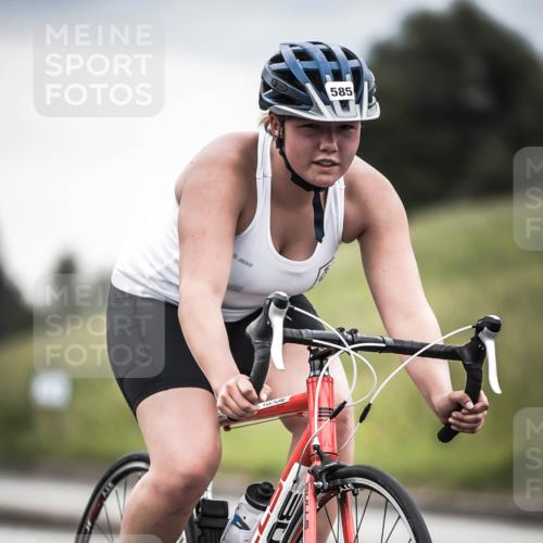 21.06.2026 - 29. Vierlanden-Triathlon H.Heesch http://msf.ph/oto/9851008 21.06.2026 10:28:04 Radfahren 267, 514, 585 meine-sportfotos.de