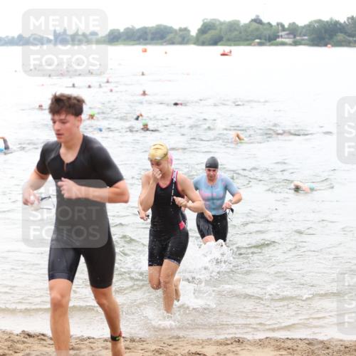 21.06.2026 - 29. Vierlanden-Triathlon Andreas Tolksdorf http://msf.ph/oto/9851028 21.06.2026 10:16:51 Schwimmen 328, 374, 388, 485, 506, 515, 536, 538, 604, 613, 622 meine-sportfotos.de