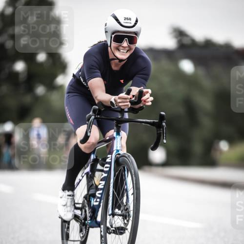 21.06.2026 - 29. Vierlanden-Triathlon H.Heesch http://msf.ph/oto/9851034 21.06.2026 10:28:15 Radfahren 21, 79, 233, 268, 368, 538, 575 meine-sportfotos.de