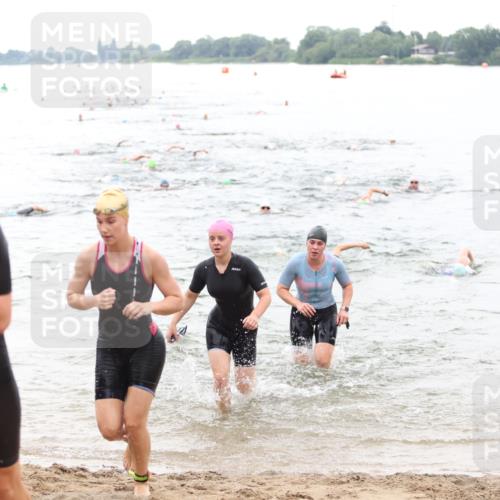 21.06.2026 - 29. Vierlanden-Triathlon Andreas Tolksdorf http://msf.ph/oto/9851039 21.06.2026 10:16:51 Schwimmen 328, 374, 388, 485, 506, 515, 536, 538, 604, 613, 622 meine-sportfotos.de