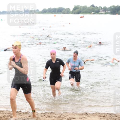 21.06.2026 - 29. Vierlanden-Triathlon Andreas Tolksdorf http://msf.ph/oto/9851046 21.06.2026 10:16:51 Schwimmen 328, 374, 388, 485, 506, 515, 536, 538, 604, 613, 622 meine-sportfotos.de