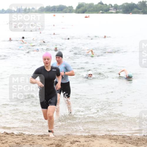 21.06.2026 - 29. Vierlanden-Triathlon Andreas Tolksdorf http://msf.ph/oto/9851061 21.06.2026 10:16:52 Schwimmen 328, 374, 388, 485, 506, 515, 536, 538, 613 meine-sportfotos.de