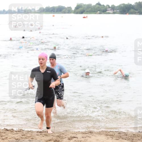 21.06.2026 - 29. Vierlanden-Triathlon Andreas Tolksdorf http://msf.ph/oto/9851068 21.06.2026 10:16:52 Schwimmen 328, 374, 388, 485, 506, 515, 536, 538, 613 meine-sportfotos.de