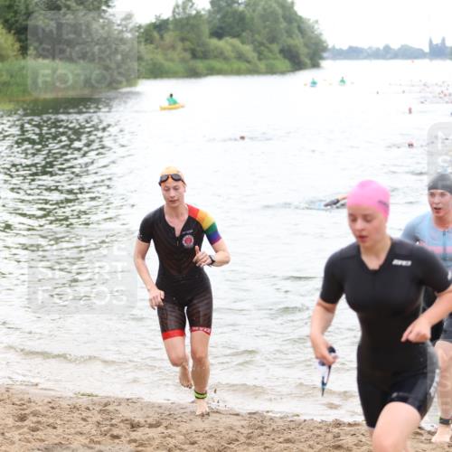 21.06.2026 - 29. Vierlanden-Triathlon Andreas Tolksdorf http://msf.ph/oto/9851072 21.06.2026 10:16:53 Schwimmen 328, 374, 388, 485, 506, 515, 536, 538, 613 meine-sportfotos.de
