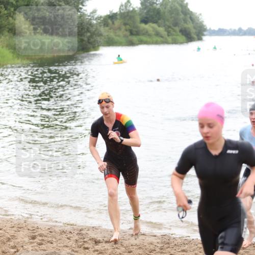 21.06.2026 - 29. Vierlanden-Triathlon Andreas Tolksdorf http://msf.ph/oto/9851080 21.06.2026 10:16:54 Schwimmen 328, 374, 388, 485, 506, 515, 536, 538 meine-sportfotos.de