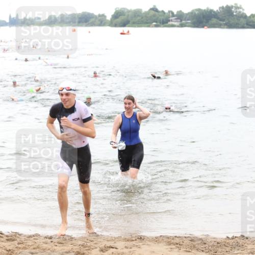 21.06.2026 - 29. Vierlanden-Triathlon Andreas Tolksdorf http://msf.ph/oto/9851111 21.06.2026 10:16:59 Schwimmen 374, 480, 485, 515, 536, 625 meine-sportfotos.de