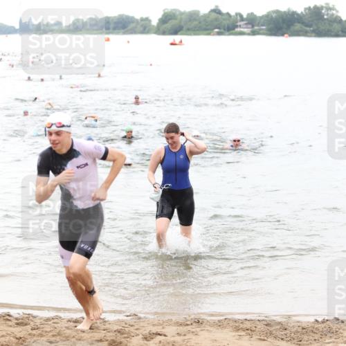 21.06.2026 - 29. Vierlanden-Triathlon Andreas Tolksdorf http://msf.ph/oto/9851124 21.06.2026 10:16:59 Schwimmen 374, 480, 485, 515, 536, 625 meine-sportfotos.de