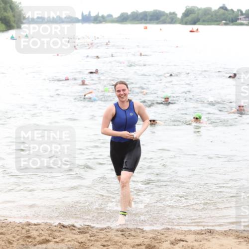 21.06.2026 - 29. Vierlanden-Triathlon Andreas Tolksdorf http://msf.ph/oto/9851143 21.06.2026 10:17:00 Schwimmen 374, 480, 485, 515, 521, 625 meine-sportfotos.de
