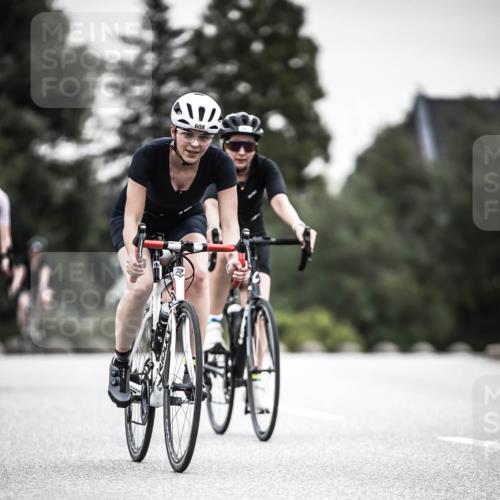 21.06.2026 - 29. Vierlanden-Triathlon H.Heesch http://msf.ph/oto/9851151 21.06.2026 10:28:27 Radfahren 4, 51, 55, 61, 78, 106, 197, 481, 561, 567, 574, 582, 590, 592, 606, 608, 616 meine-sportfotos.de