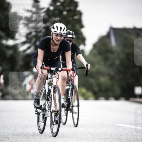 21.06.2026 - 29. Vierlanden-Triathlon H.Heesch http://msf.ph/oto/9851154 21.06.2026 10:28:28 Radfahren 4, 51, 55, 61, 78, 99, 106, 197, 481, 561, 567, 574, 582, 590, 592, 606, 608, 616 meine-sportfotos.de