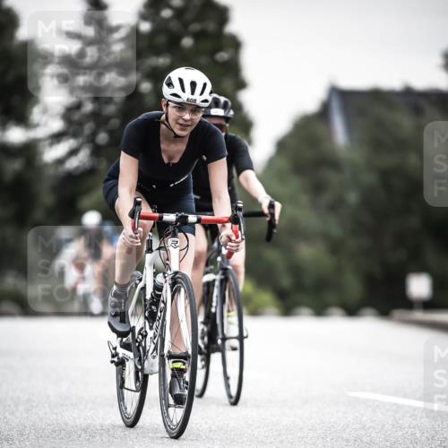 21.06.2026 - 29. Vierlanden-Triathlon H.Heesch http://msf.ph/oto/9851155 21.06.2026 10:28:28 Radfahren 4, 51, 55, 61, 78, 99, 106, 197, 481, 561, 567, 574, 582, 590, 592, 606, 608, 616 meine-sportfotos.de