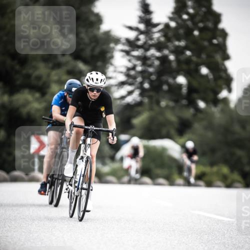 21.06.2026 - 29. Vierlanden-Triathlon H.Heesch http://msf.ph/oto/9851186 21.06.2026 10:28:31 Radfahren 4, 51, 55, 61, 78, 99, 106, 197, 367, 387, 481, 511, 535, 561, 592, 606, 608, 616 meine-sportfotos.de