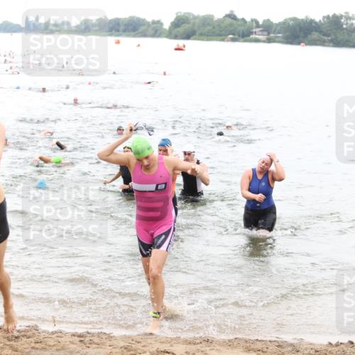 21.06.2026 - 29. Vierlanden-Triathlon Andreas Tolksdorf http://msf.ph/oto/9851193 21.06.2026 10:17:09 Schwimmen 386, 480, 488, 521, 530, 533, 574, 591, 602, 625 meine-sportfotos.de