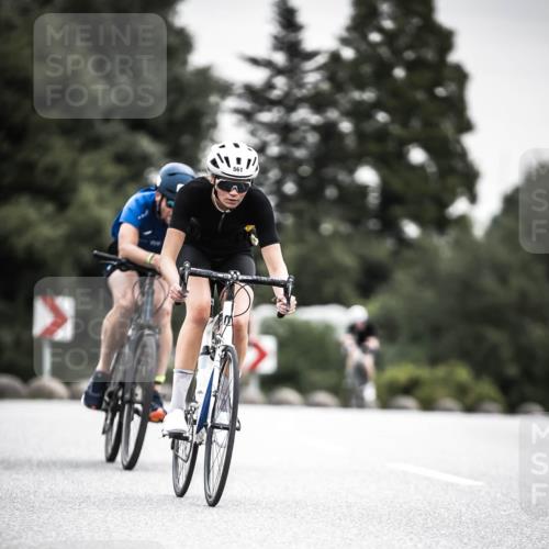 21.06.2026 - 29. Vierlanden-Triathlon H.Heesch http://msf.ph/oto/9851194 21.06.2026 10:28:32 Radfahren 51, 55, 61, 78, 99, 106, 197, 367, 387, 390, 481, 511, 535, 561, 592, 606, 616 meine-sportfotos.de