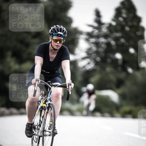 21.06.2026 - 29. Vierlanden-Triathlon H.Heesch http://msf.ph/oto/9851203 21.06.2026 10:28:33 Radfahren 51, 55, 61, 78, 99, 106, 197, 367, 387, 390, 511, 535, 561, 592, 606, 616 meine-sportfotos.de