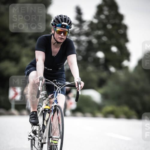 21.06.2026 - 29. Vierlanden-Triathlon H.Heesch http://msf.ph/oto/9851210 21.06.2026 10:28:33 Radfahren 51, 55, 61, 78, 99, 106, 197, 367, 387, 390, 511, 535, 561, 592, 606, 616 meine-sportfotos.de