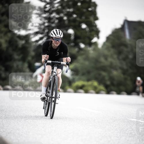21.06.2026 - 29. Vierlanden-Triathlon H.Heesch http://msf.ph/oto/9851224 21.06.2026 10:28:36 Radfahren 99, 106, 367, 387, 390, 508, 511, 535, 561, 592, 616 meine-sportfotos.de