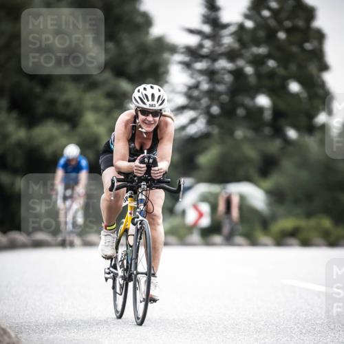 21.06.2026 - 29. Vierlanden-Triathlon H.Heesch http://msf.ph/oto/9851282 21.06.2026 10:28:46 Radfahren 27, 508, 551, 583, 619 meine-sportfotos.de