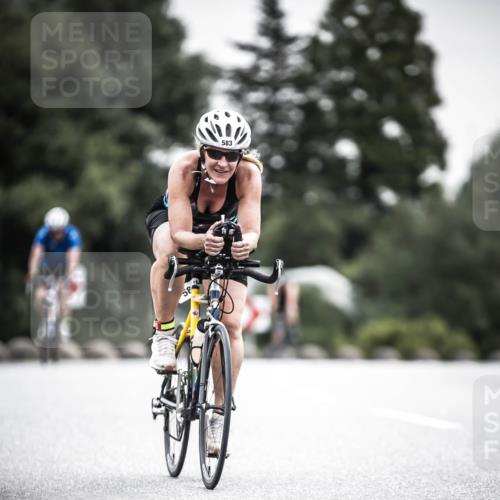 21.06.2026 - 29. Vierlanden-Triathlon H.Heesch http://msf.ph/oto/9851287 21.06.2026 10:28:46 Radfahren 27, 508, 551, 583, 619 meine-sportfotos.de