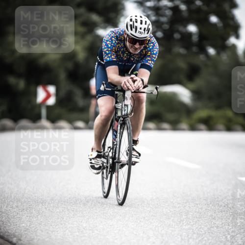 21.06.2026 - 29. Vierlanden-Triathlon H.Heesch http://msf.ph/oto/9851341 21.06.2026 12:02:24 Radfahren 228, 640, 761, 783, 859, 873 meine-sportfotos.de
