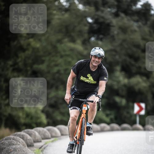 21.06.2026 - 29. Vierlanden-Triathlon H.Heesch http://msf.ph/oto/9851376 21.06.2026 12:02:39 Radfahren 760, 806, 878, 892 meine-sportfotos.de