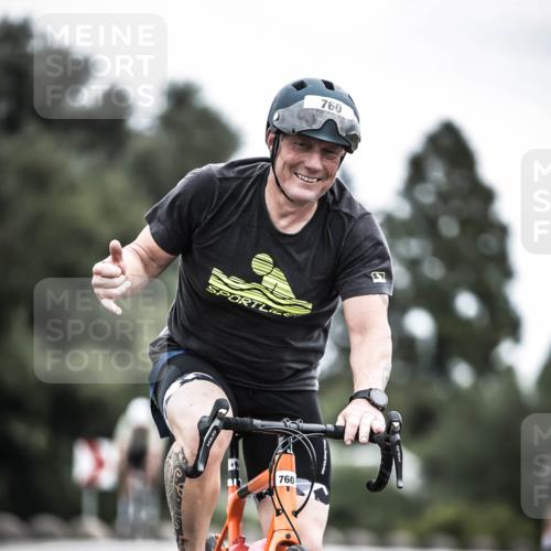 21.06.2026 - 29. Vierlanden-Triathlon H.Heesch http://msf.ph/oto/9851410 21.06.2026 12:02:40 Radfahren 760, 806, 878, 892 meine-sportfotos.de